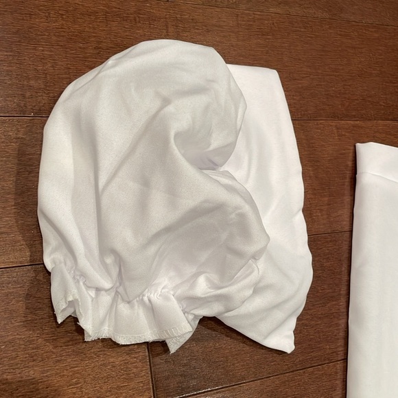 Pilgrim Costume - Picture 3 of 6